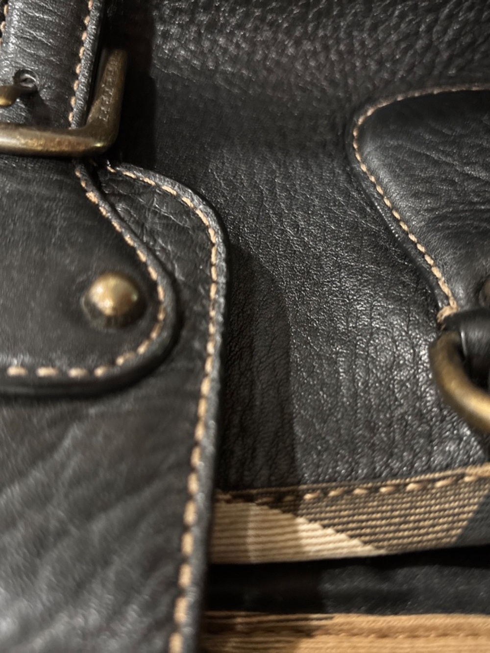 Burberry black leather bag, authentic vintage - Picture 10 of 14